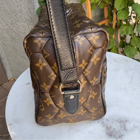 Louis Vuitton Macassar Hexagon Neo Trocadero Crossbody Bag - Picture 7 of 15